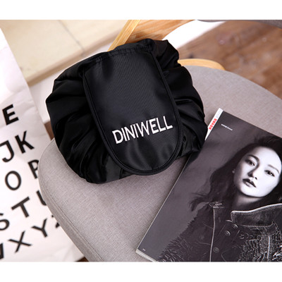 【TD】DINIWELL 韓版大容量懶人抽繩化妝包 多功能束口旅行收納包 洗漱包 (6.1折)